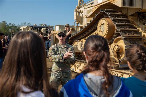 Foreign Exchange Students Visit Fort Campbell | Article | The United ...