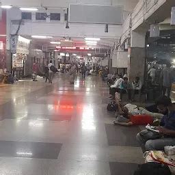 Pune Railway Station Local Train 的图像结果