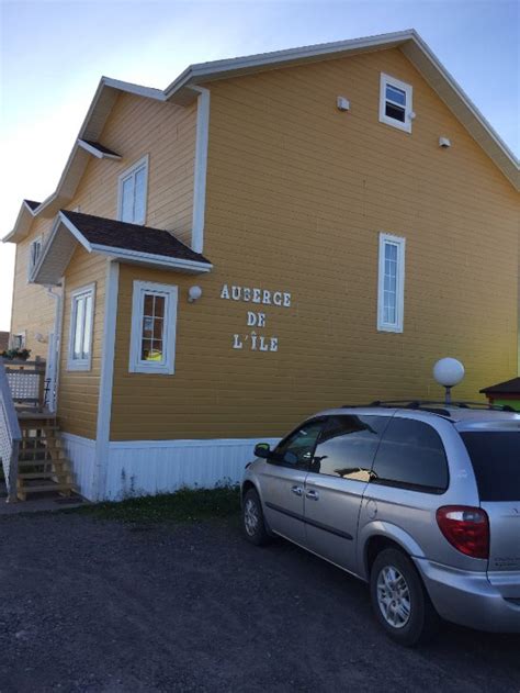 AUBERGE DE L'ÎLE (Saint-Pierre) - Inn Reviews & Photos - Tripadvisor