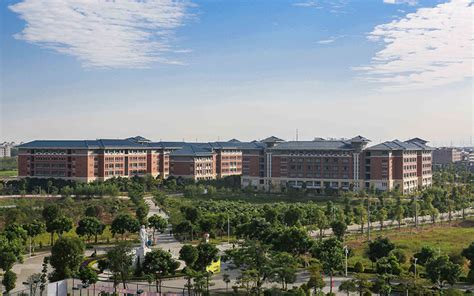 广州新华学院（东莞校区）7月5日解封，调整为低风险地区