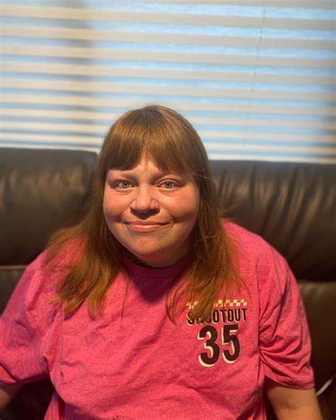 Ashley Paige Rosenbaugh (@little_oneash) • Instagram photos and videos