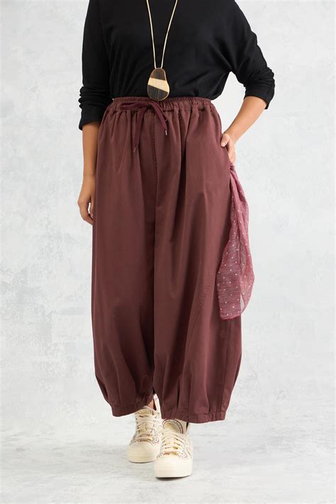 Barrel Dart Pants (10% Off Auto Applied On Add to Cart) – WOONG DESIGNS