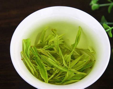绿茶加蜂蜜的搭配方法 蜂蜜绿茶的注意事项 什么人不适合喝蜂蜜绿茶