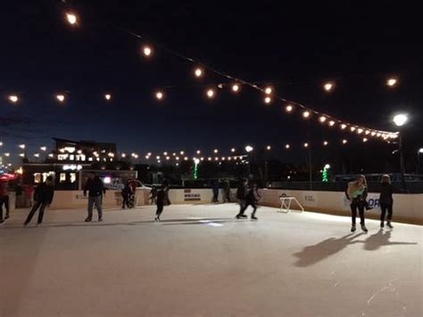 Ice Skating in Carmel and Noblesville: Here are the schedules and cost