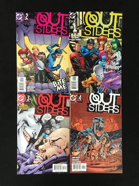 LOT OF 4 OUTSIDERS COMICS NO.1-4 (DC COMICS)