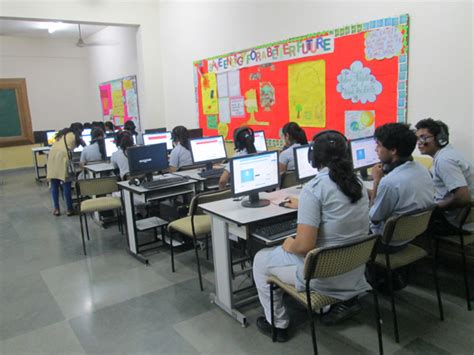 DSRCE || Language Lab