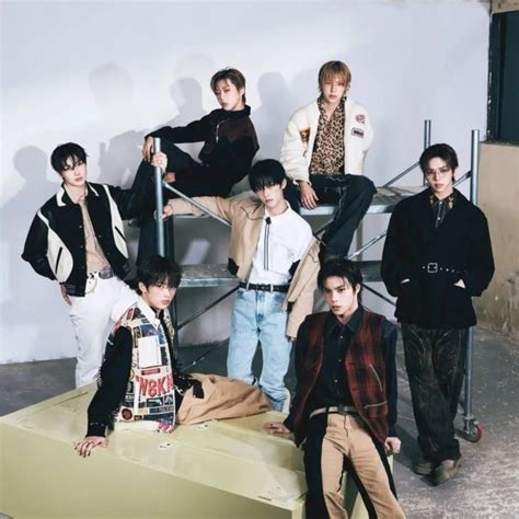 비스테이지(b.stage) Owners