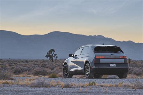 Hyundai Complimentary NACS Adapters Coming April 2025 - autoevolution