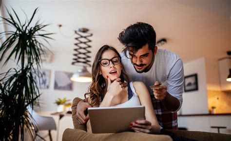 Learn about the card Security Features | Rogers Bank