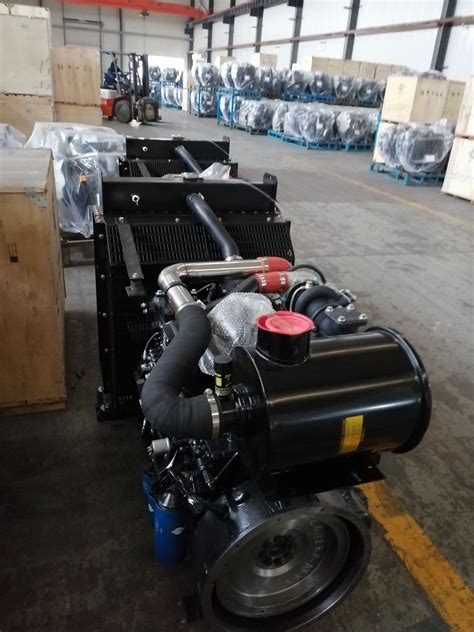 Red Color Diesel Engine for Generator Set - Red Diesel Engine Generator ...