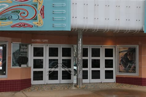 Rialto Theater in Searcy, AR - Cinema Treasures