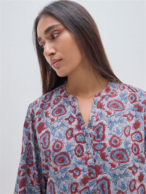 Buy Utsa Indigo Floral Printed Straight Kurti from Westside
