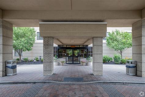 3775 Park East Dr, Beachwood, OH 44122 - Embassy Suites by Hilton ...