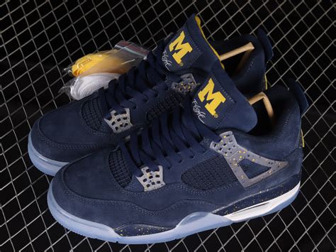 Air Jordan 4 Retro Michigan PE Dark Obsidian University Gold Black AJ4 ...