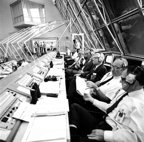 Apollo 12 Interview 的图像结果