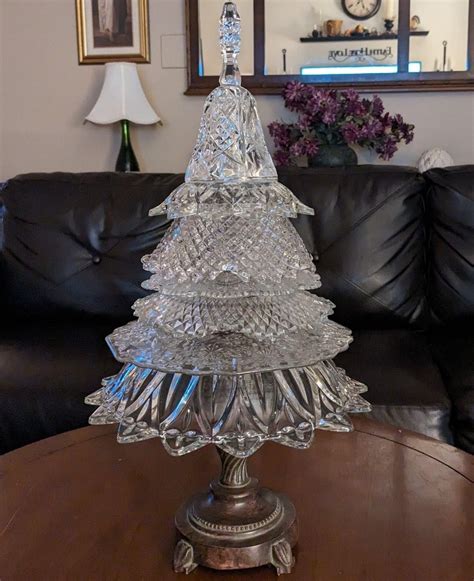 Discover 12 Christmas tree from glass bowls and glassware crafts ideas ...