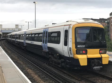 British Diesels and Electrics: Class 465 Networker