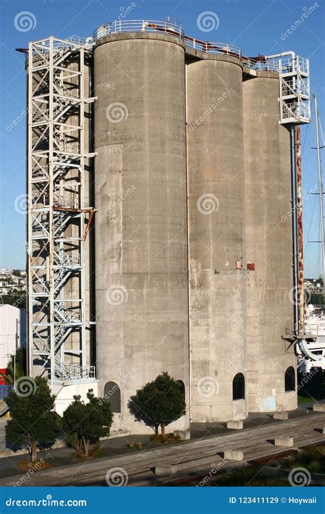 Soaring Triple Silos of Famous Traveler Attraction of Silo Park in ...