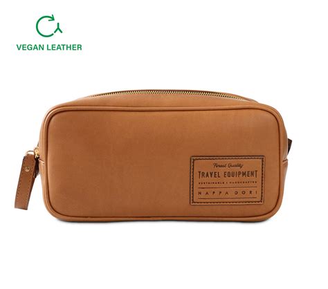 Buy Marlow Dopp Kit - Apple Leather | Leather Dopp Kit – Nappa Dori