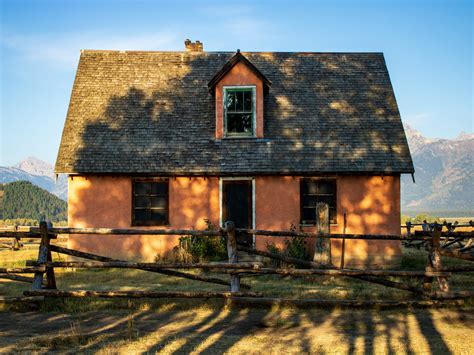 Cost of Living in Wyoming 2025 | Rent.