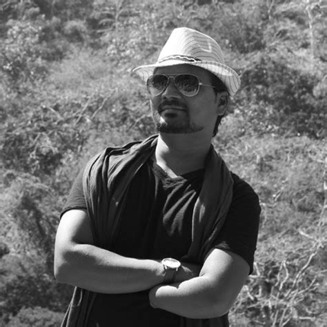 Buy Siddharth Shingade's Paintings and Artworks Online | Artisera