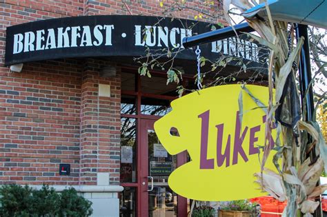 Grab your seat at Luke’s Diner: Two Gilmore Girls actors coming to ...