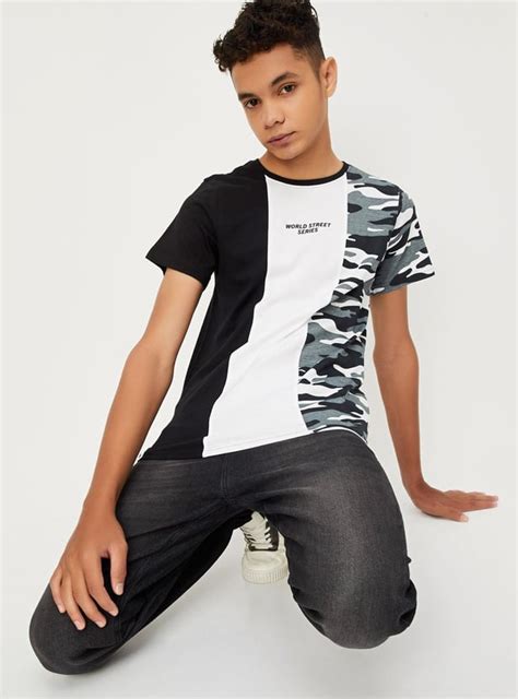 Buy Boys Printed T-shirt Online at just Rs. 399.0 - 1000012840985 | Max ...
