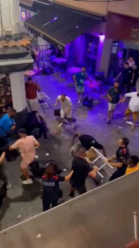 All-out brawl erupts on popular Spanish tourist 'sin street'