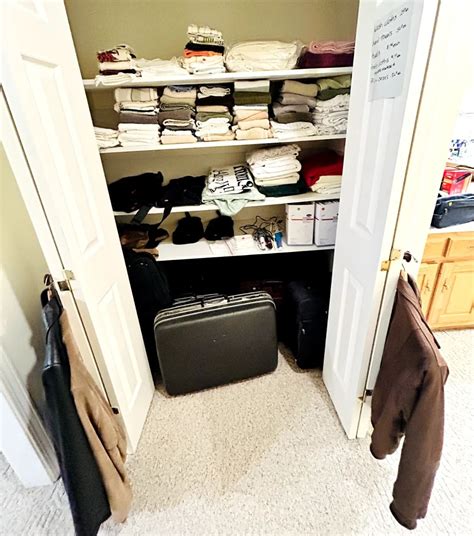 Estate Sale in Spanish Fort Estates! starts on 3/22/2024