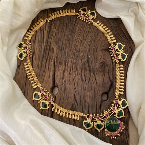 Traditional Kerala Palakka Pendant Malli Mottu Haram-G11379 – vrikshamindia