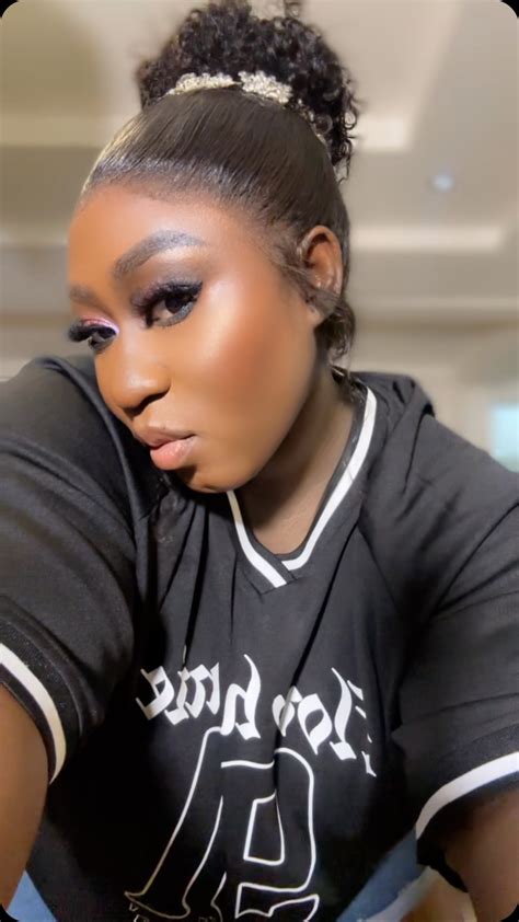 LIFESTYLE WITH BABYLUV | Sexy thang | Instagram