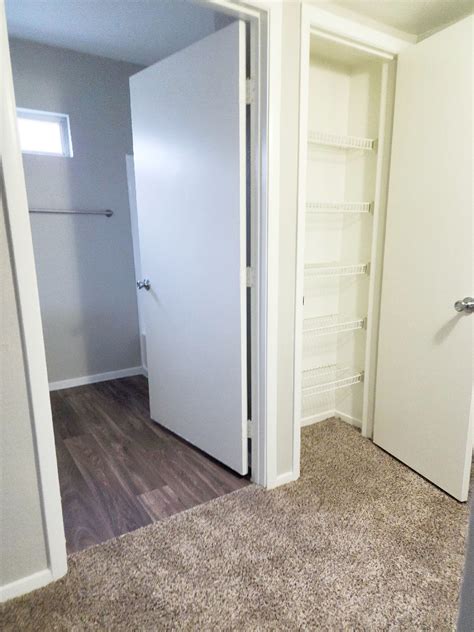 View Photos & Take A Virtual Tour | Ridge Falls Apartments