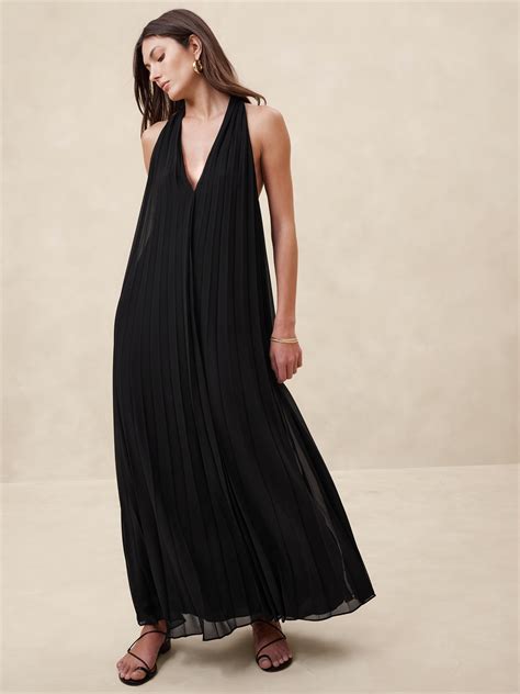 Odetta Pleated Maxi Dress | Banana Republic