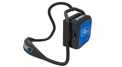 An Ex-Plumber Built A $179 Earpiece That Can Translate Between 8 ...