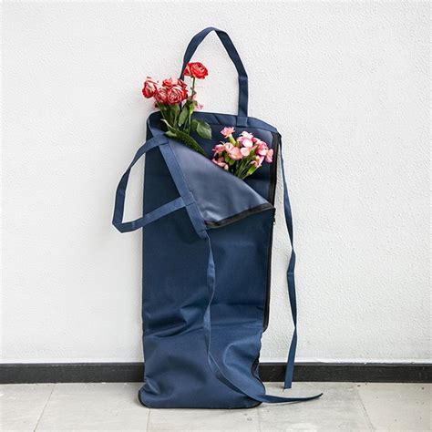 The flower carrier – Artofit