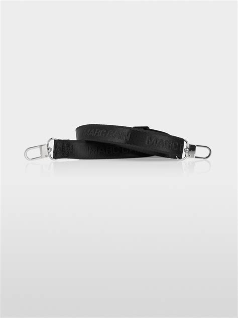 Rethink Together small bag | marc-cain.com/en