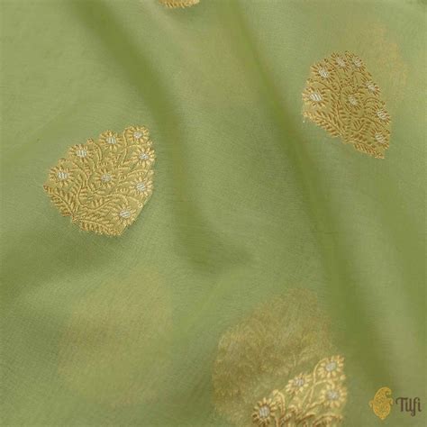 Light Pista Green Pure Kora Silk Handloom Banarasi Saree - Tilfi
