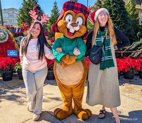 Your FULL GUIDE to Universal Orlando's 2024 Holiday Offerings - AllEars.Net