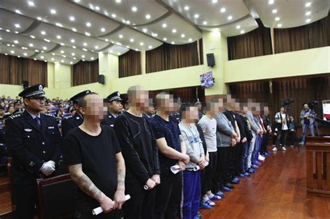 临河区首例涉恶集团犯罪案开庭 16名被告人受审 - 法律资讯网