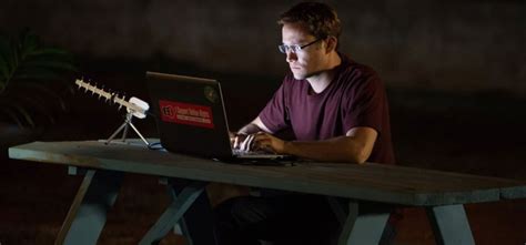 What Movies & Filmmakers Get Wrong About Computers, Hacking & Hackers