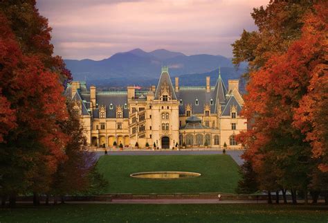 Download Biltmore Estate Pictures 2700 X 1836 | Wallpapers.com