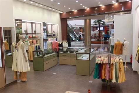 Display Racks, Shelves & Fixtures Manufacturers for Retail Stores - SLV ...