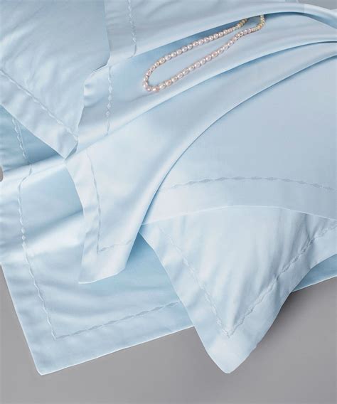 Shop Luxury Premium Cotton Towels in India – myTrident India