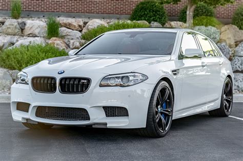 28k-Mile 2016 BMW M5 6-Speed for sale on BaT Auctions - sold for $57,000 on July 1, 2023 (Lot ...
