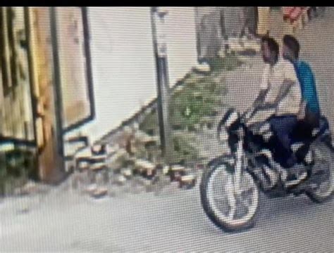 लुटेरों के हौंसले बुलंद, पिस्तोल की नोक पर मोबाइल छीन हुए फरार ...