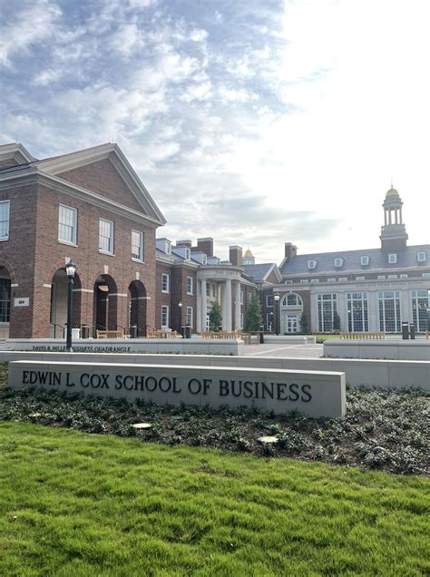 Up bright and early this beautiful Saturday morning at the *brand new* (and stunning might I add ...