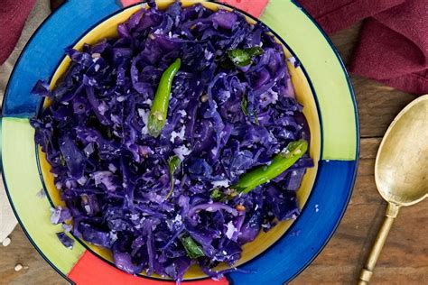 Indian Purple Cabbage Poriyal Recipe | Tandoor.com.sg