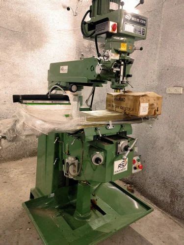 Vertical Milling Machine - Precicut Milling Machine Trader - Retailer ...