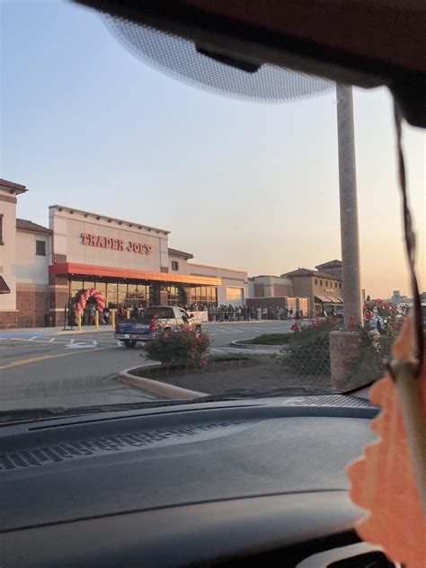 Trader Joe’s opening morning : r/fortwayne