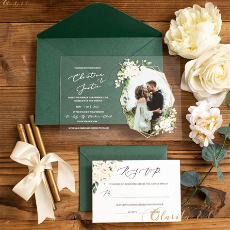 How much to design wedding invitations | Beachweddingtips.com